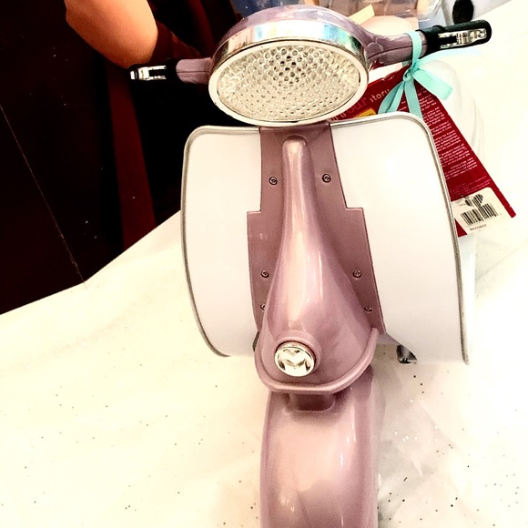 Toy scooter - Picture 3 of 4